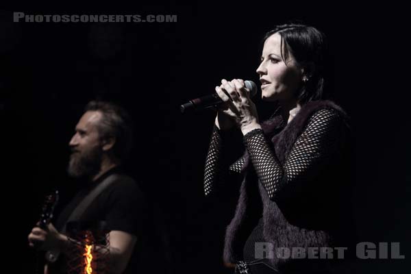 THE CRANBERRIES - 2017-05-04 - PARIS - Olympia - 